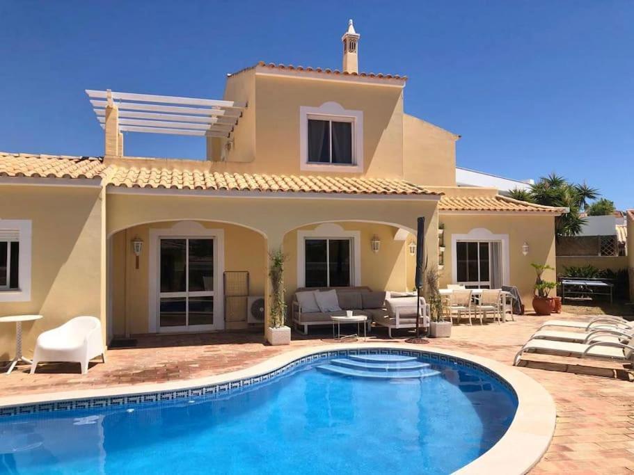 Charming Villa, Lagos - Pool - No Need For Car Exterior photo